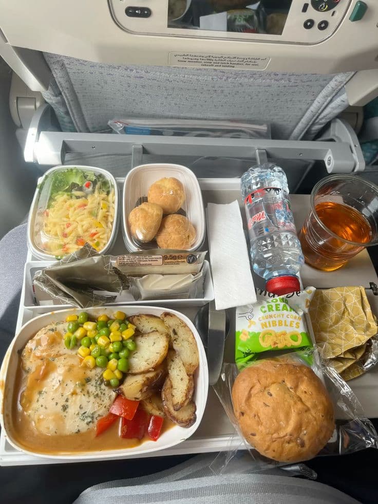 Foods to Avoid Before a Flight